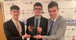 Hockey Boys Bag Yet Another Gong